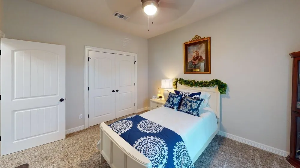 429 Twin Lakes Boulevard W West Columbia, TX 77486