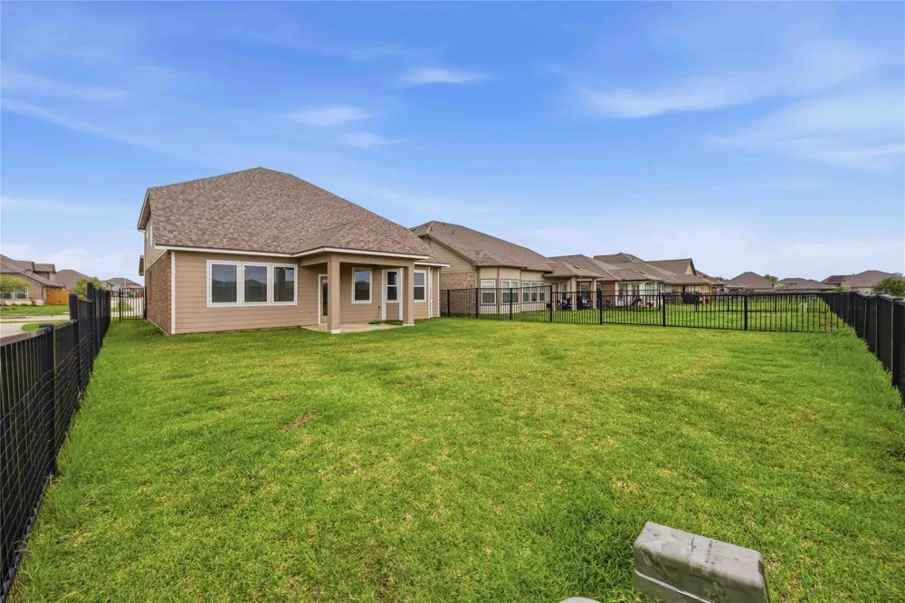 1239 Cascade Hills Drive Rosharon, TX 77583