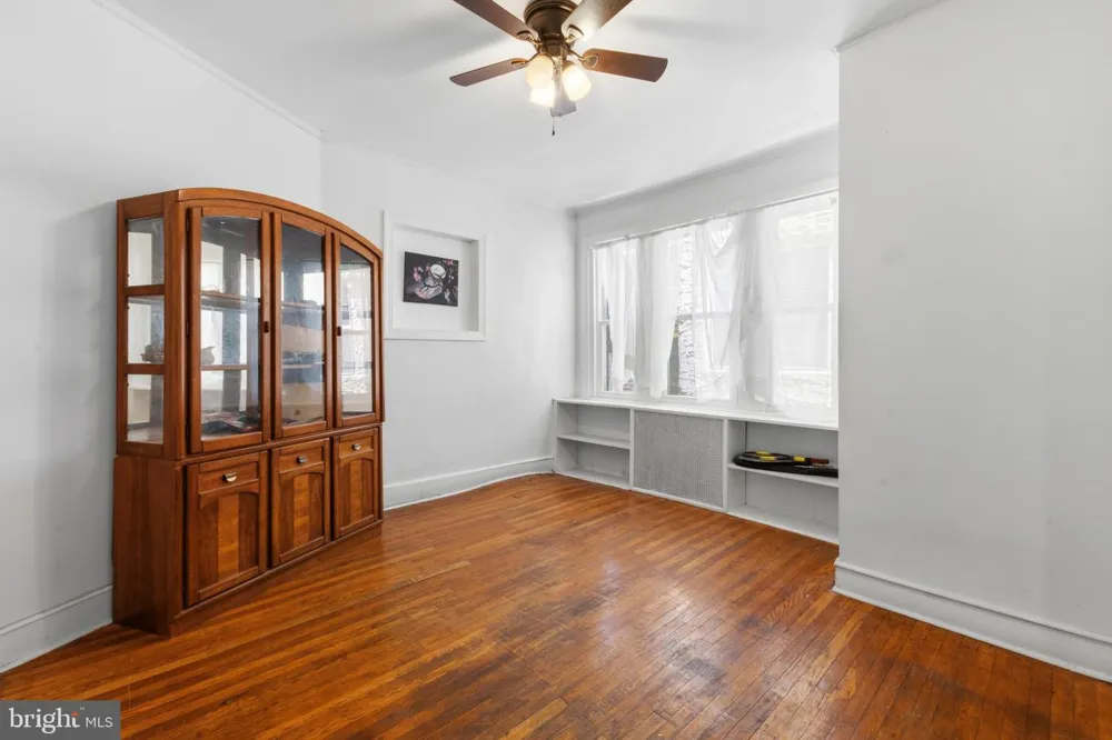 6211 WAYNE AVENUE Philadelphia, PA 19144