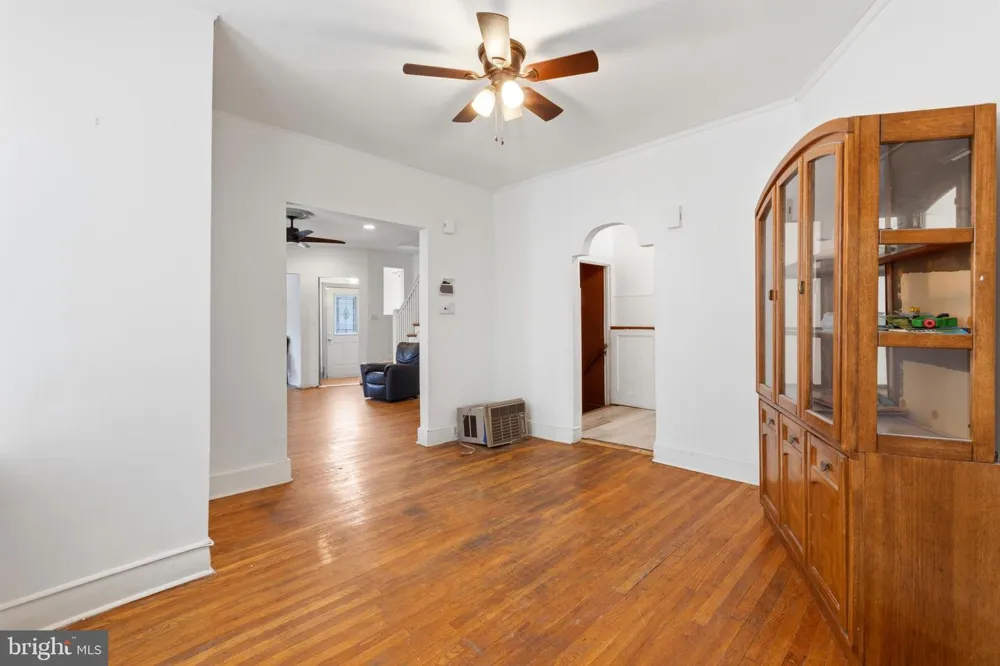 6211 WAYNE AVENUE Philadelphia, PA 19144