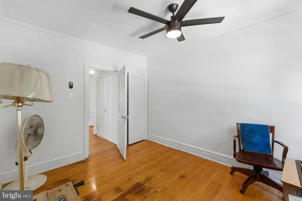 6211 WAYNE AVENUE Philadelphia, PA 19144