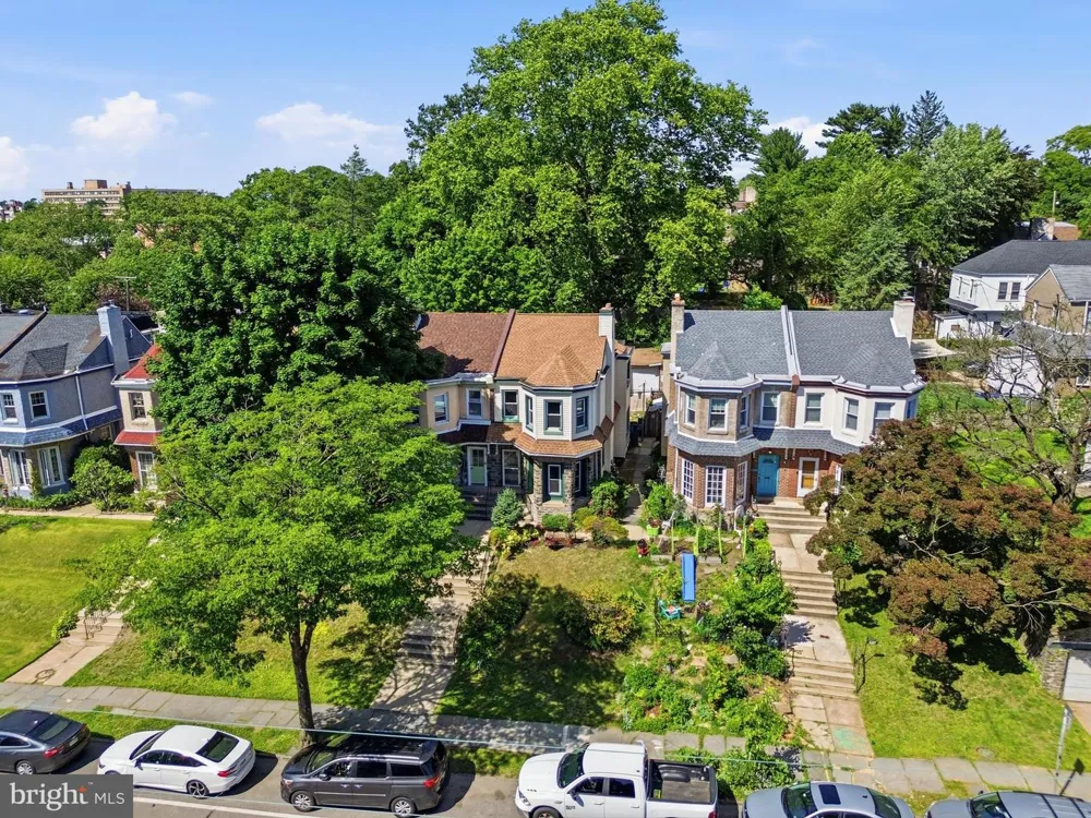 6211 WAYNE AVENUE Philadelphia, PA 19144