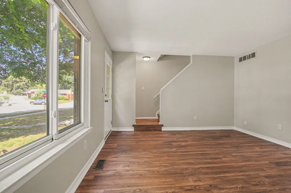 227 Sheffield Drive Saline City, MI 48176
