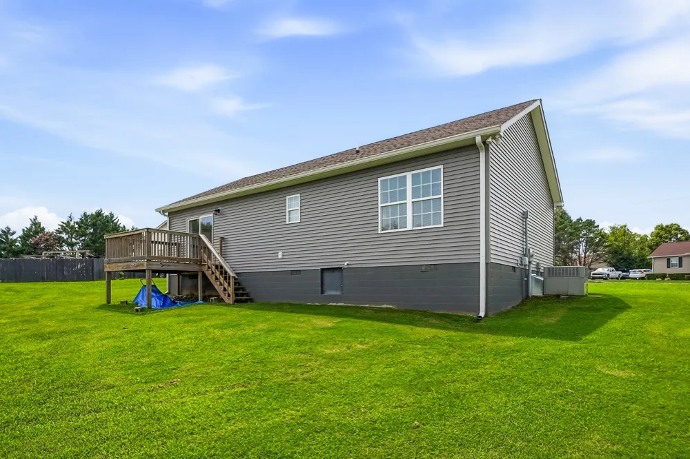 41 Chisam Ct McMinnville, TN 37110