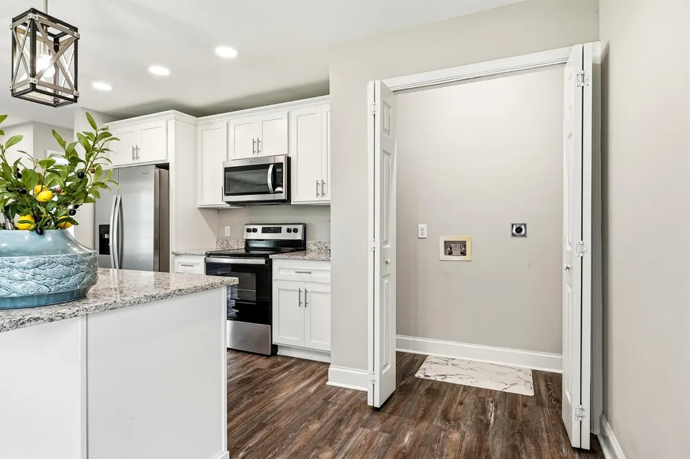41 Chisam Ct McMinnville, TN 37110