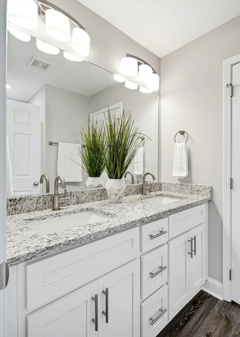 41 Chisam Ct McMinnville, TN 37110