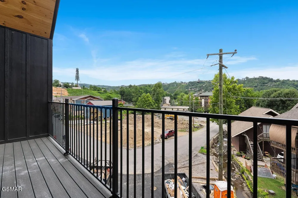 215 Circle Drive #5 Gatlinburg, TN 37738