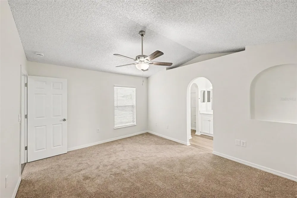 287 DELAKE ROAD NW Palm Bay, FL 32907