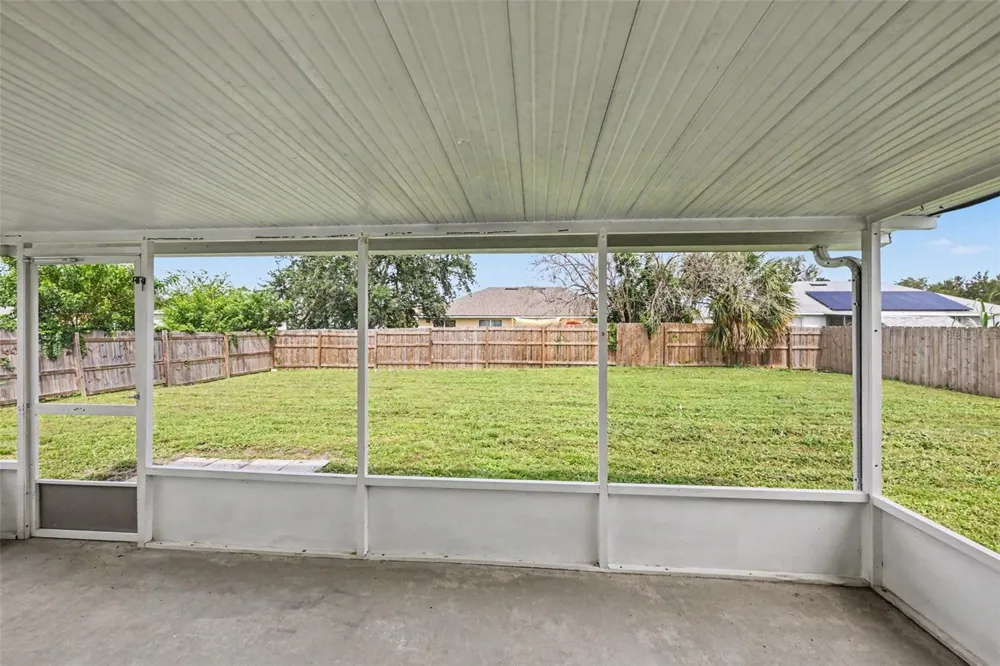 287 DELAKE ROAD NW Palm Bay, FL 32907
