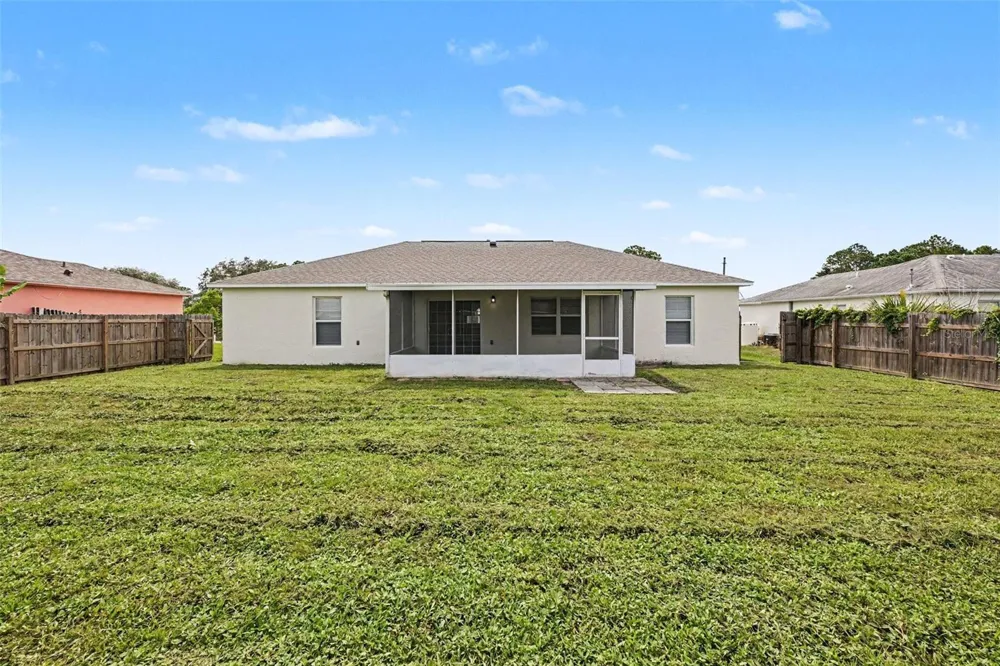 287 DELAKE ROAD NW Palm Bay, FL 32907