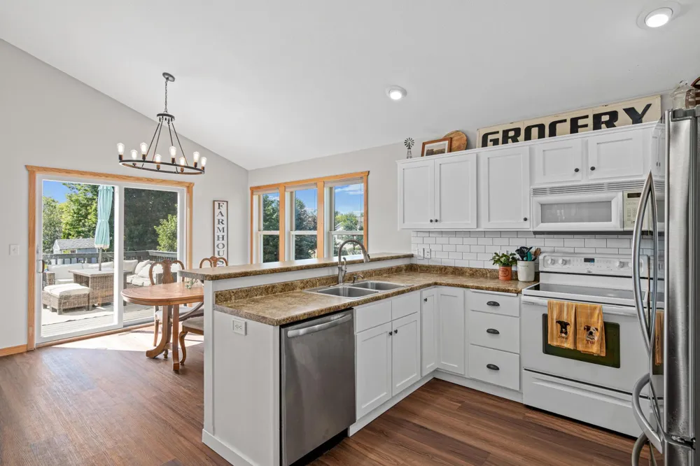 1365 Martin Court New Richmond, WI 54017