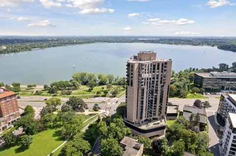 2950 Dean Parkway #1902
