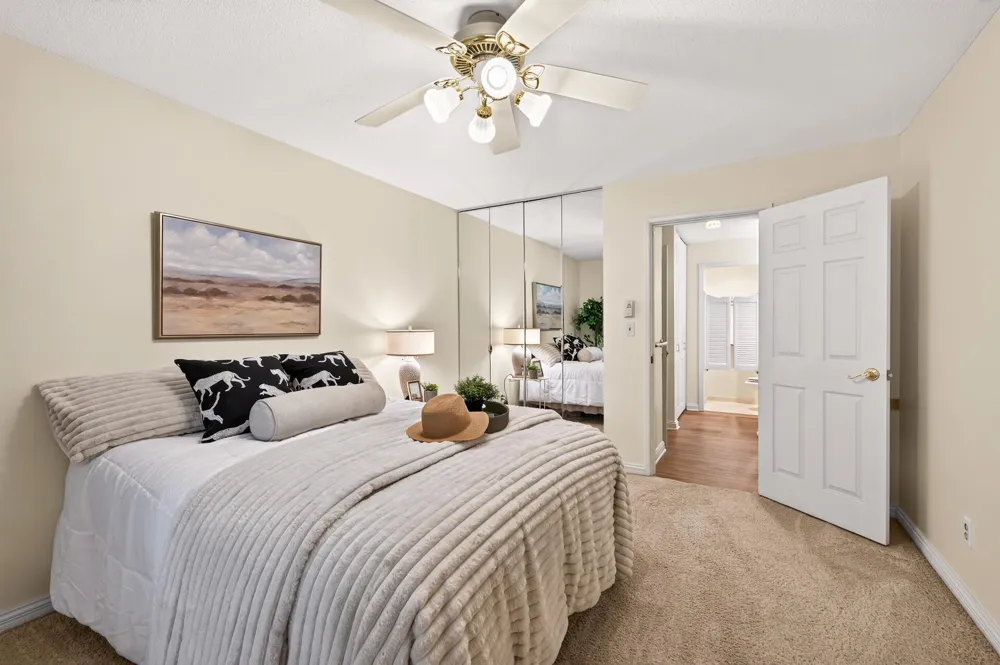 2800 Hamline Avenue #102 Roseville, MN 55113