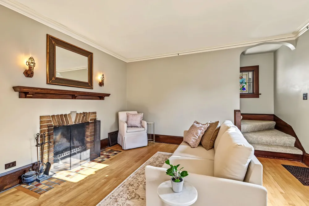539 W Grand Avenue Eau Claire, WI 54703