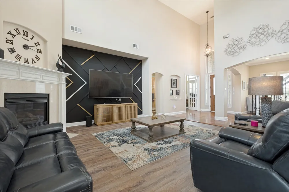 211 Bush Circle Ferris, TX 75125