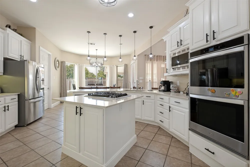 211 Bush Circle Ferris, TX 75125