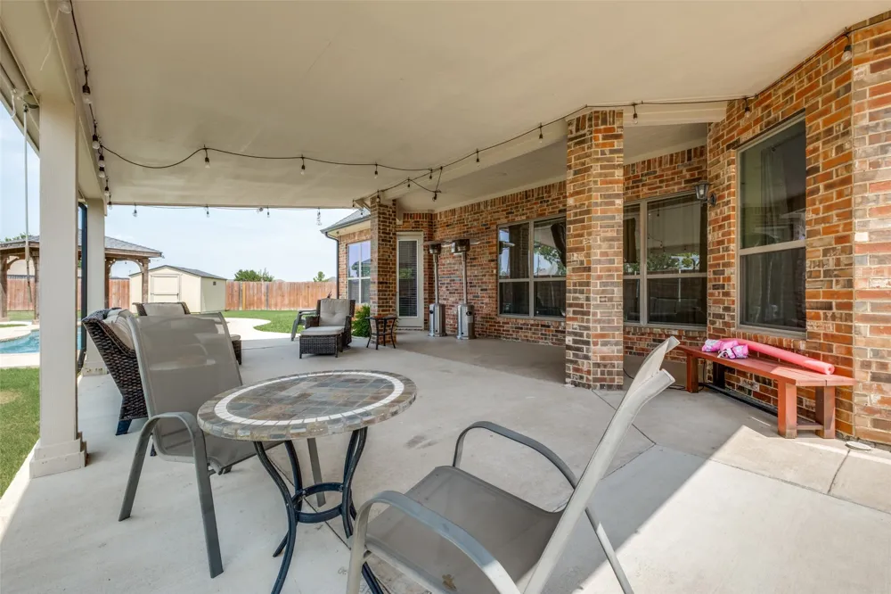 211 Bush Circle Ferris, TX 75125