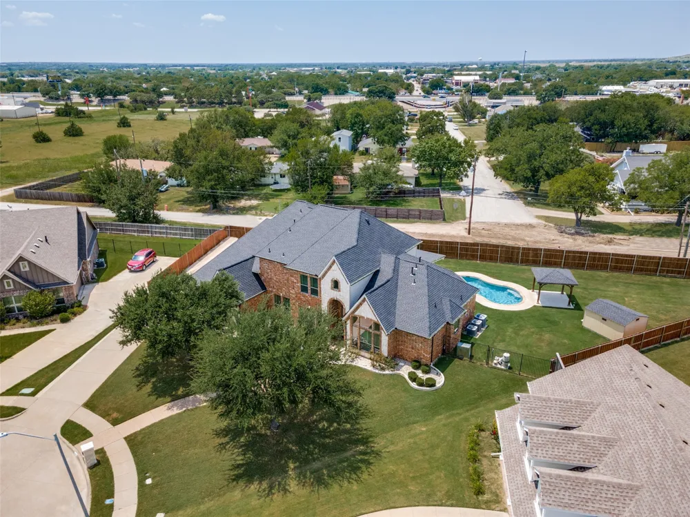 211 Bush Circle Ferris, TX 75125