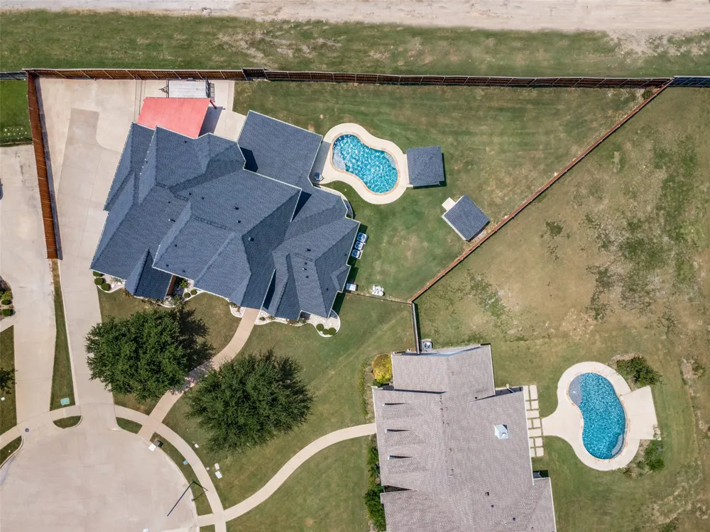 211 Bush Circle Ferris, TX 75125