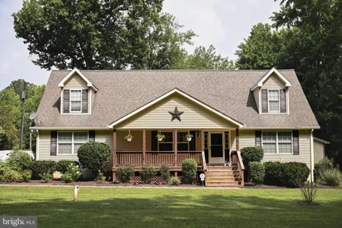 811 LONG POINT ROAD