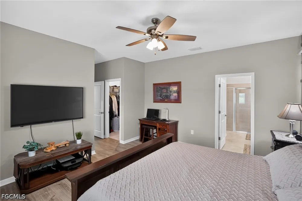 E Hampton Circle Alva, FL 33920