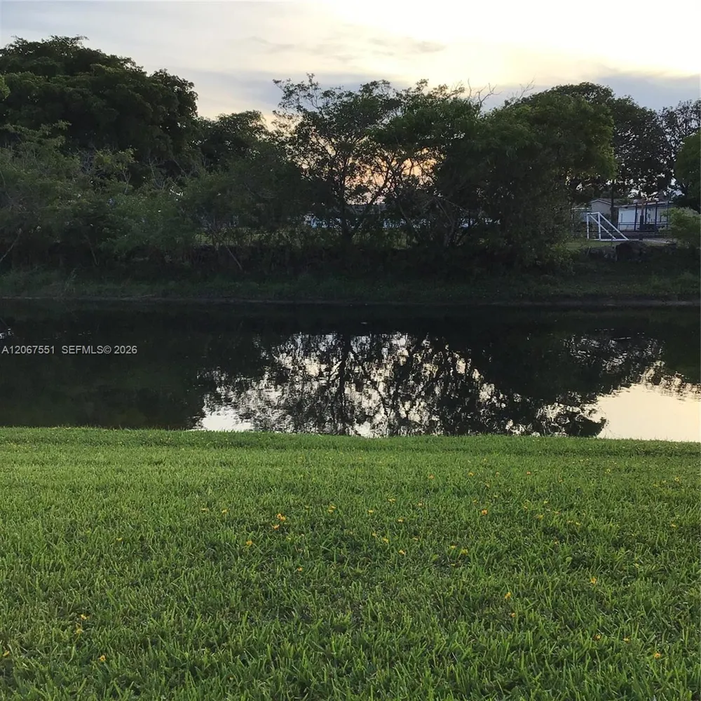 6870 Royal Palm Blvd #111M Margate, FL 33063