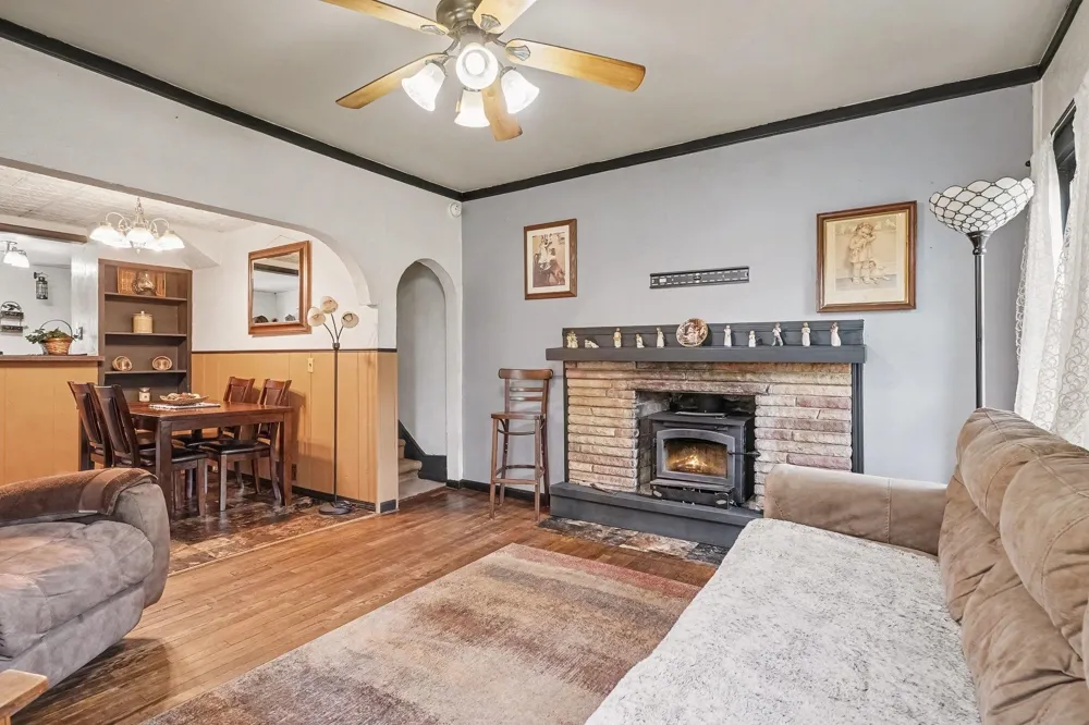 4196 Coleman Warren Township, MI 48618
