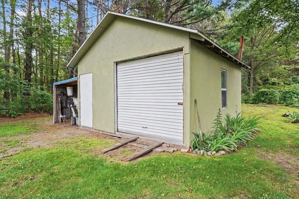 4196 Coleman Warren Township, MI 48618