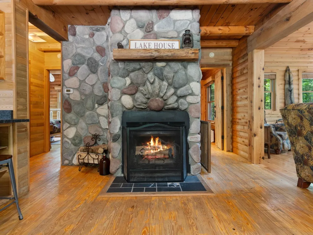 9556 SW Long Lake Drive Springfield Township, MI 49633