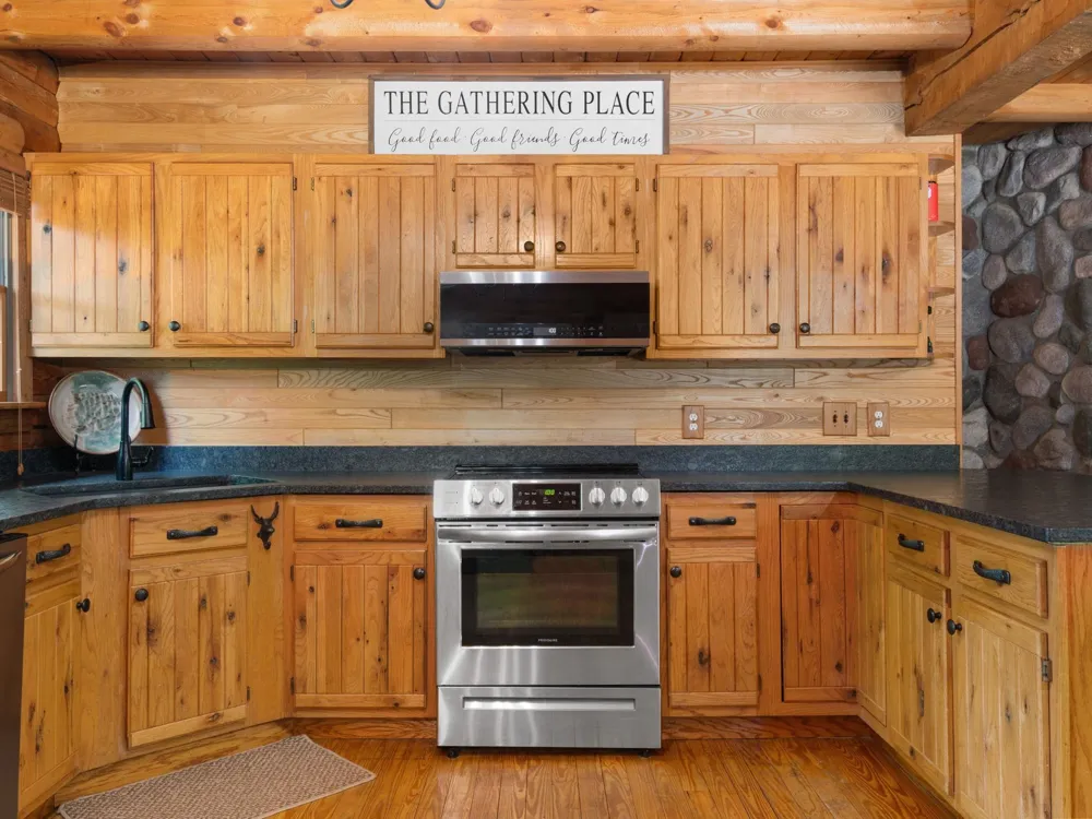 9556 SW Long Lake Drive Springfield Township, MI 49633