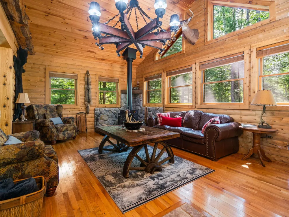 9556 SW Long Lake Drive Springfield Township, MI 49633