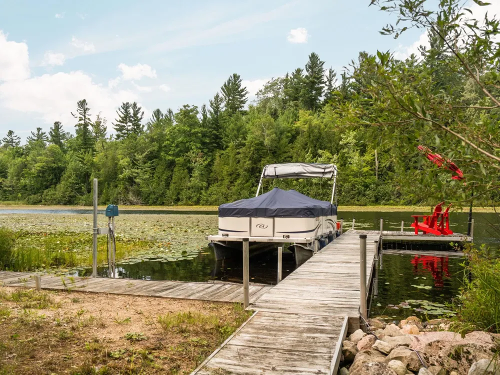 9556 SW Long Lake Drive Springfield Township, MI 49633