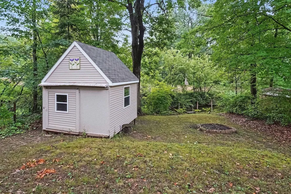 8180 Trails End Road Garfield Township, MI 48632