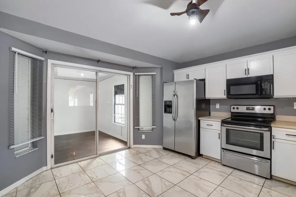 701 PERIWINKLE POINTE PLACE Seffner, FL 33584