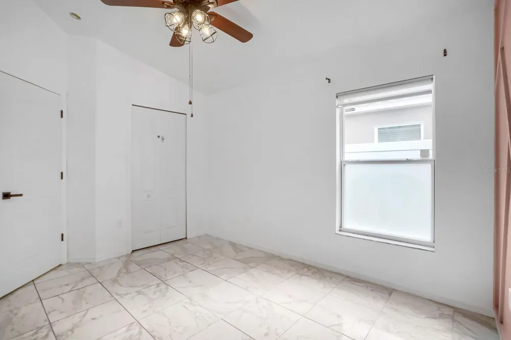 701 PERIWINKLE POINTE PLACE Seffner, FL 33584