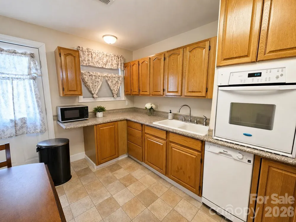 907 Sikes Mill Road Monroe, NC 28110