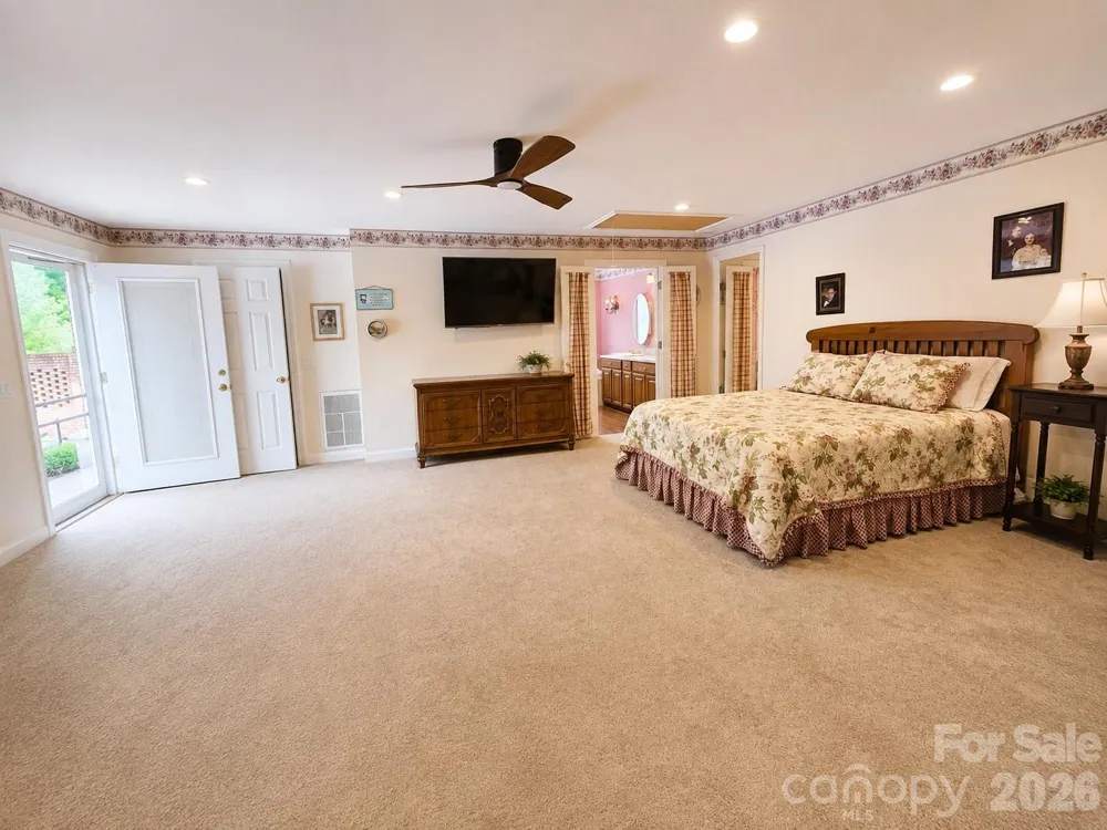 907 Sikes Mill Road Monroe, NC 28110