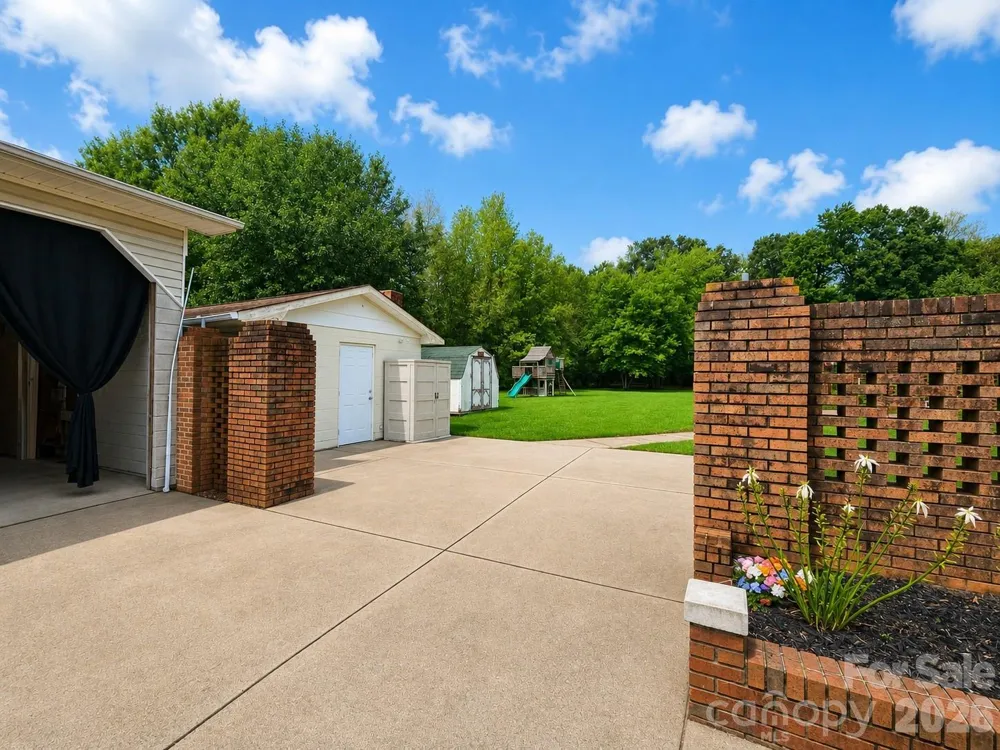 907 Sikes Mill Road Monroe, NC 28110