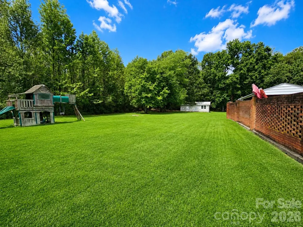 907 Sikes Mill Road Monroe, NC 28110