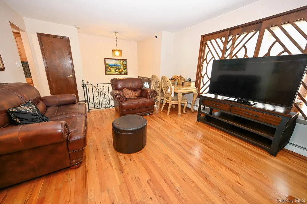 1156 Midway Court Franklin Square, NY 11010