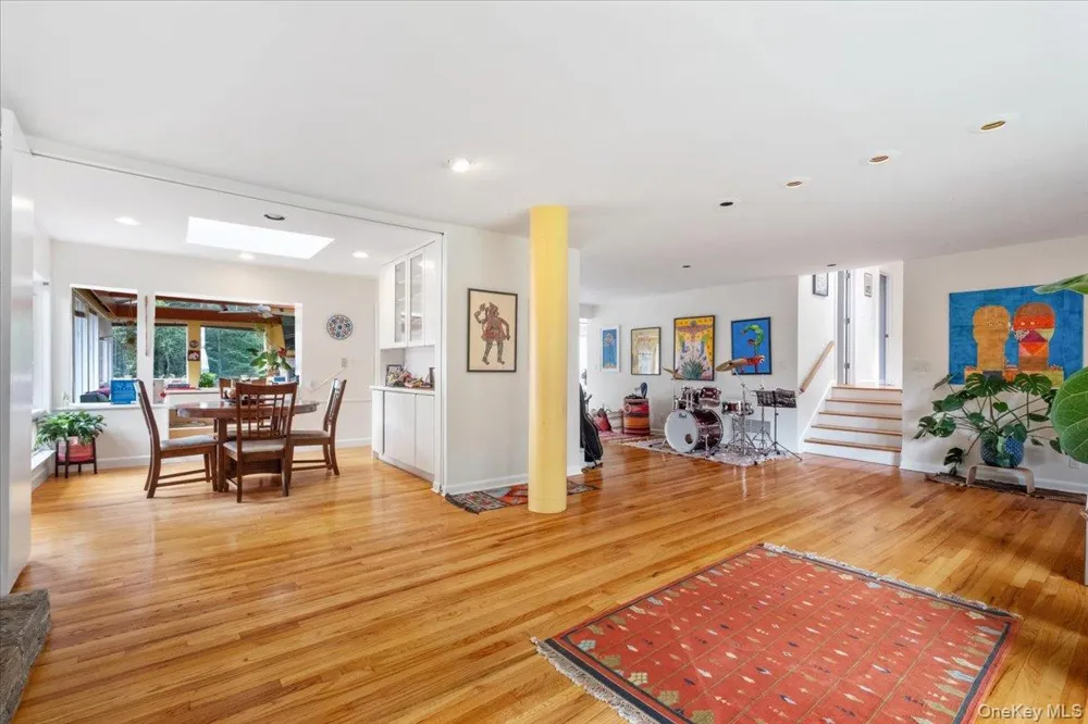 5 Agnes Circle Ardsley, NY 10502