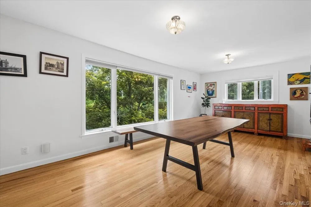 5 Agnes Circle Ardsley, NY 10502