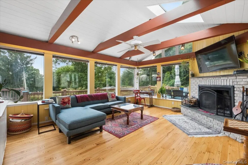 5 Agnes Circle Ardsley, NY 10502