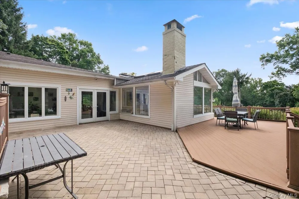 5 Agnes Circle Ardsley, NY 10502