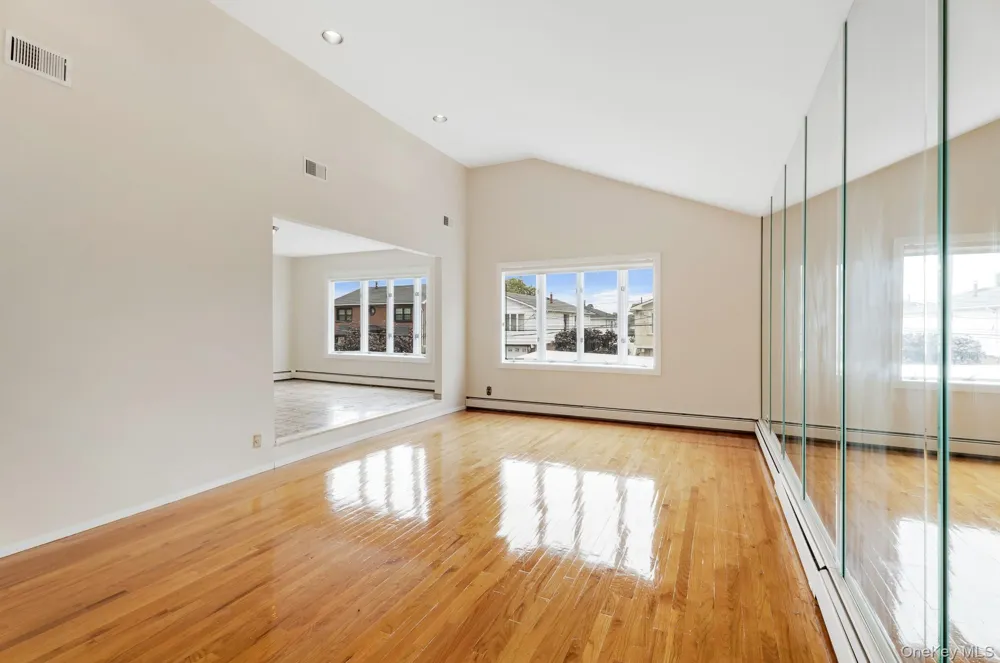 164-30 85th Street Howard Beach, NY 11414