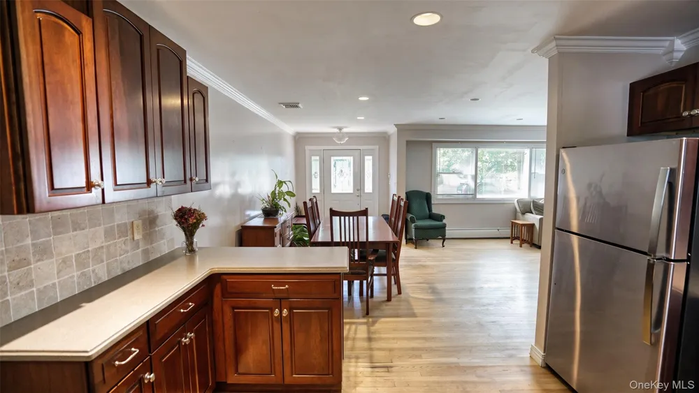 15 Marianna Place East Islip, NY 11730