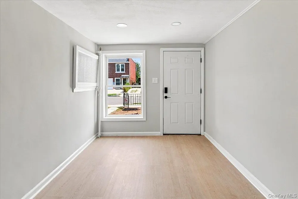 13534 117th Street South Ozone Park, NY 11420