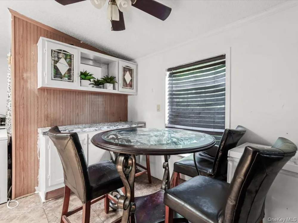 13 Mindy Lane Bohemia, NY 11716