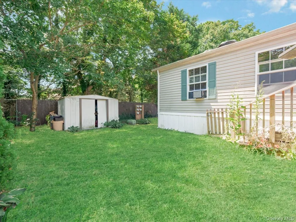 13 Mindy Lane Bohemia, NY 11716