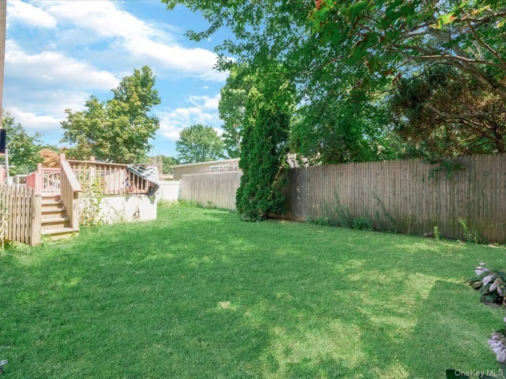 13 Mindy Lane Bohemia, NY 11716